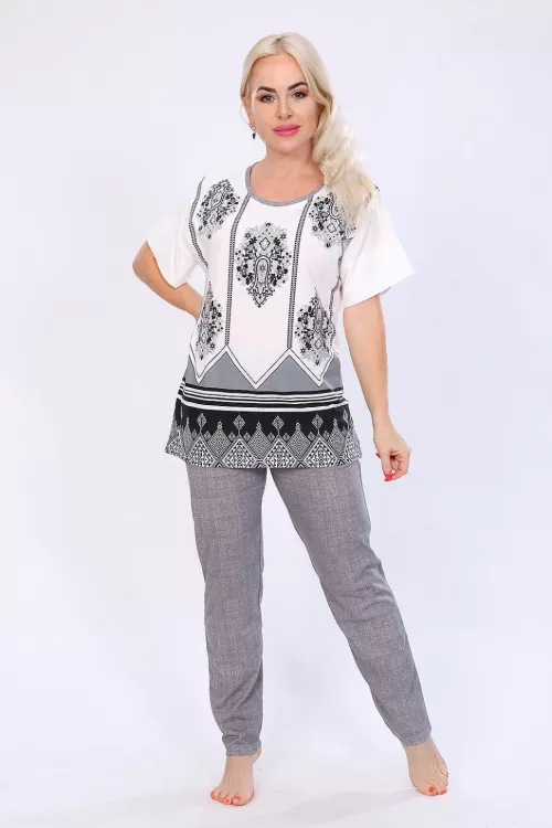 Костюм Лара серый последний размер