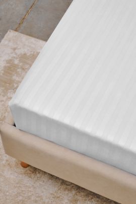 Простыня из сатина страйп на резинке - Белый