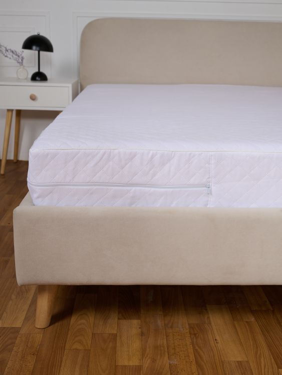 Чехол на матрац стеганный - Белый