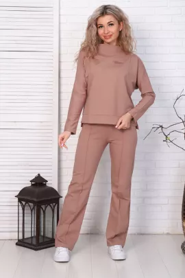 Костюм 5-319б бисквит последний размер