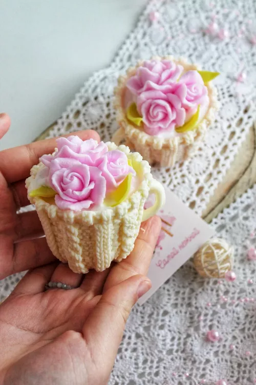 89607 мыло "Чашечка с цветами"